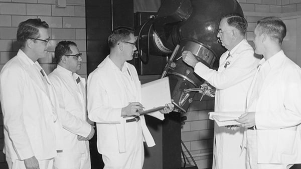 Otto Glasser, MD, invented a way of accurately measuring the radiation doses being given to patients during what was then called Roentgen ray therapy (radiotherapy for cancer). The groundbreaking device was called a dosimeter.